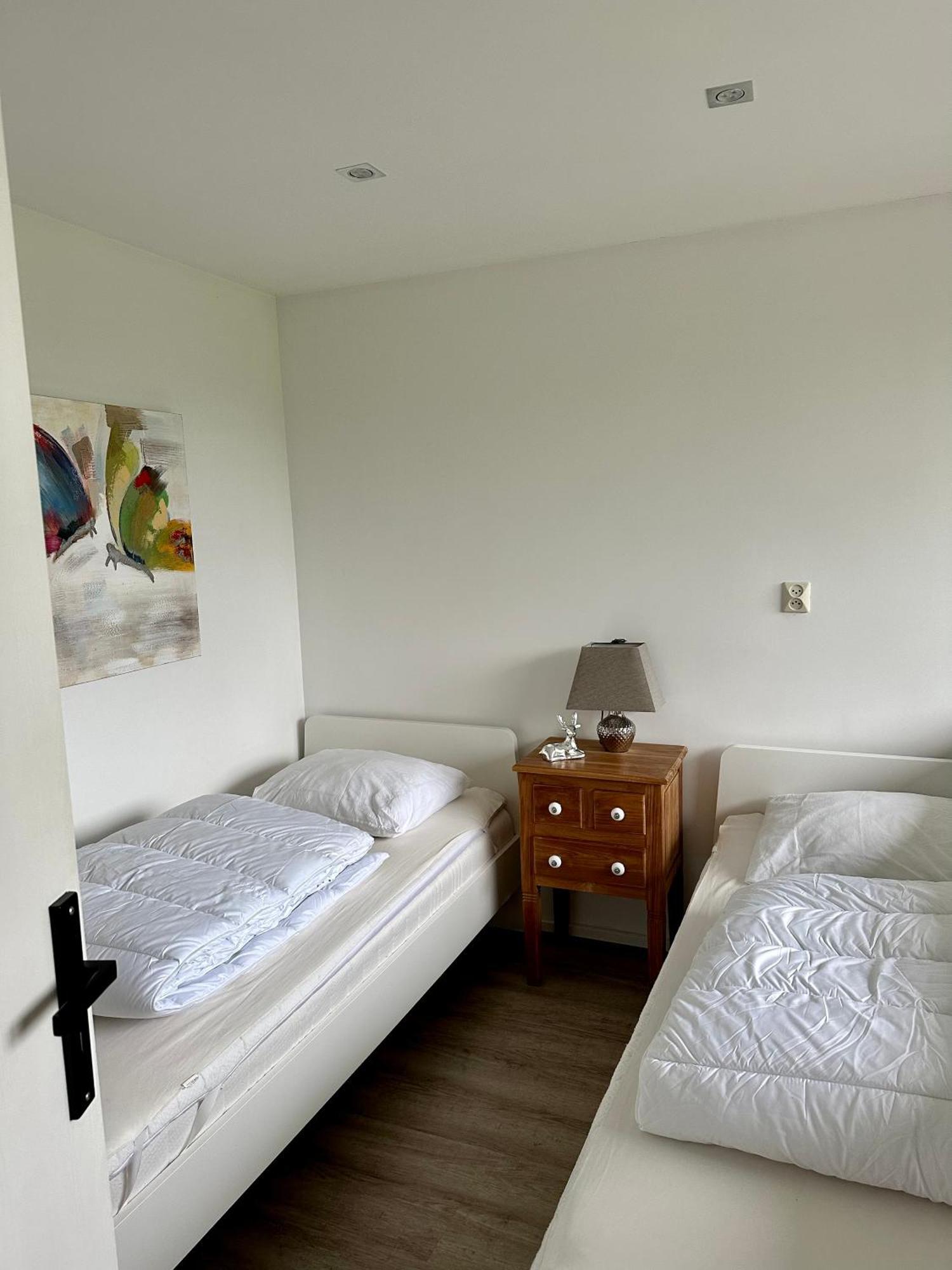 Bungalow Kleine Deichperle, Strand Und Deich In Unmittelbarer Naehe! Lemmer Buitenkant foto